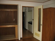 漆喰など自然素材を利用し、健康的な空間に